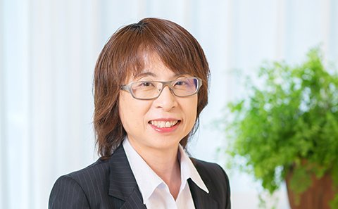 安田 真浪